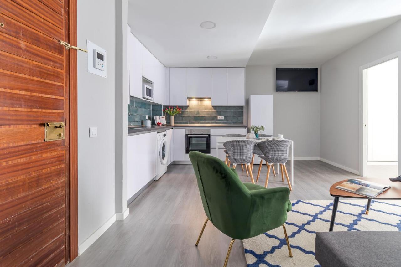 Apartamento Junto A Gran Via Madrid Exterior photo