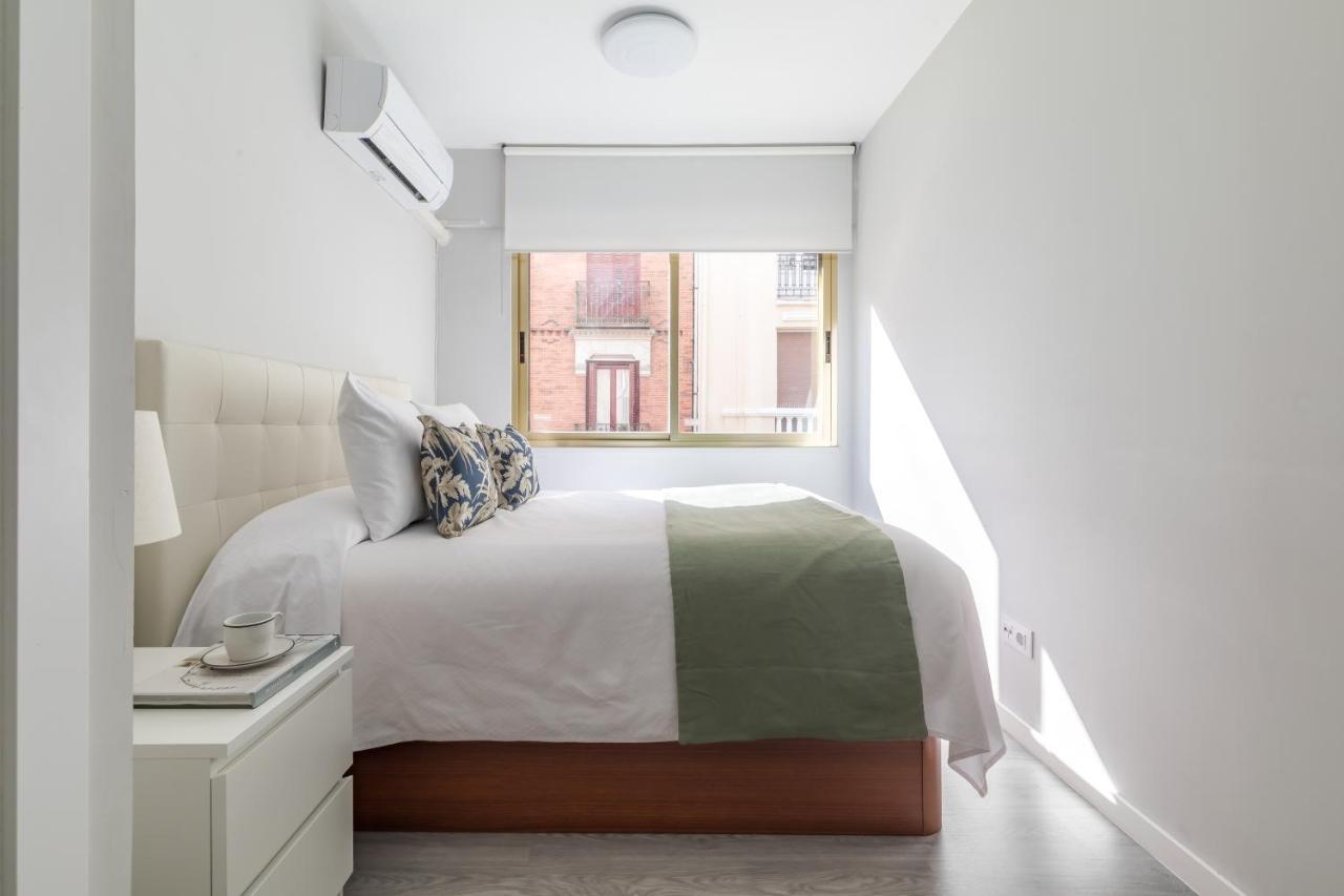 Apartamento Junto A Gran Via Madrid Exterior photo
